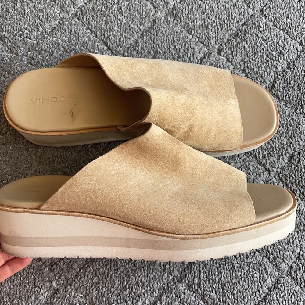 Vince Sarria Suede Platform Slide Sandals size 10 - Picture 9 of 10